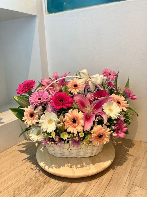 Pink, peach and white flower arrangement. Pretty floral #getwellbasket #gerberas #lily #pink #flowerhubkl Gerbera Arrangement Ideas, White Pink Peach Flower Arrangement, Gerbera Arrangement, White Flower Arrangement, Get Well Baskets, Basket Arrangement, Basket Flower Arrangements, White Flower Arrangements, Gerbera Flower