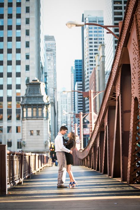 Chicago Engagement Pictures, Chicago Engagement Photos, Chicago Riverwalk, Chicago Pictures, Photo Dream, Wedding Engagement Pictures, Chicago Family, Chicago Engagement, Engagement Photo Locations