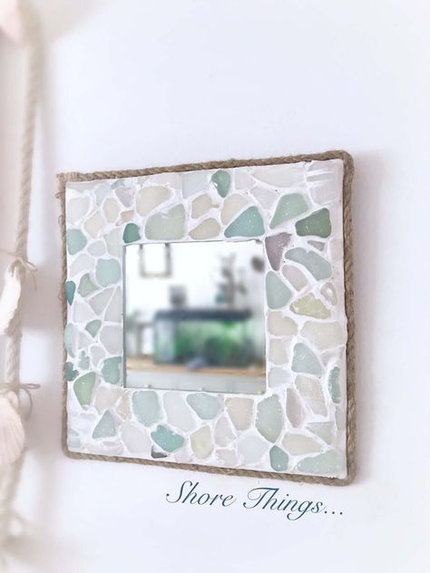 Beach Glass Projects, Sea Glass Chandelier, Sea Glass Diy, Glass Mosaic Mirror, Sea Glass Mosaic, Sea Glass Art Projects, Beach Glass Crafts, Glass Picture Frames, Mosaic Frame