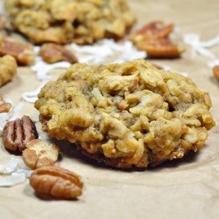 Oatmeal Coconut Pecan Cookies Coconut Pecan Cookies, Biscuits Graham, Coconut Pecan, Dessert Aux Fruits, Pecan Cookies, Oatmeal Cookie, Eclairs, Oatmeal Cookies, Cookie Desserts