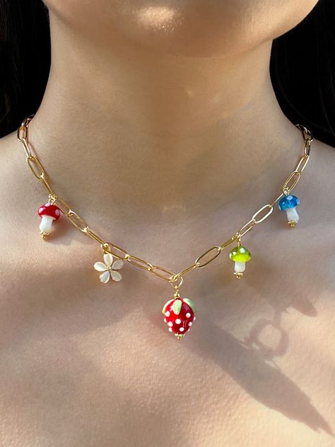 Colourful Mushrooms, Gabi The Label, Charm Necklace Diy, Fruit Necklace, Strawberry Charm, Chunky Chain Necklaces, Jewelry Accessories Ideas, Red Strawberry, Classy Jewelry