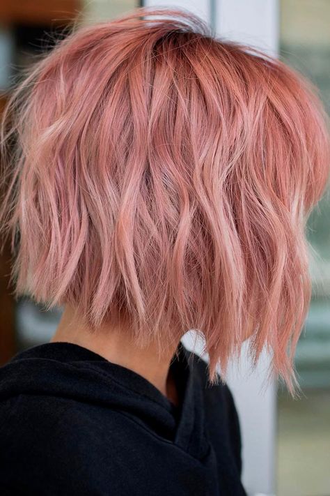 Non-Boring Ways To Wear A Lob Haircut ★ Cute Choppy Bob, Choppy Bob For Round Faces, Messy Bobs, Thick Hairstyles, Short Pink Hair, Modern Bob Hairstyles, Cute Bob Haircuts, Mom Bun, Asymmetrical Bob Haircuts