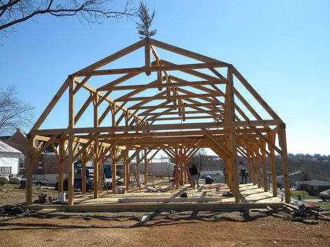 Barn Roof Styles, Timber Frame Exterior, Pole Barn House, Pole Barn Kits, Pole Barn Designs, Timber Frame Plans, Timber Frame Joinery, Gambrel Barn, Metal Barn Homes