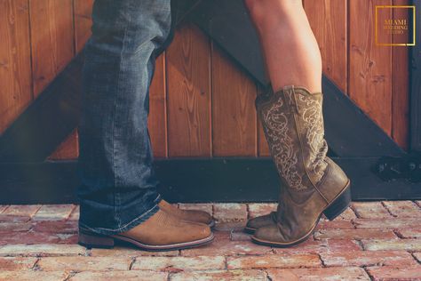 Cowboy Boots Engagement Photoshoot | Miami Wedding Studio Cowboy Boot Couple Pictures, Cowboy Boot Engagement Pictures, Cowboy Boots Couple Pictures, Cowboy Boot Engagement Photos, Cowboy Boot Photography, Country Theme Engagement Photos, Engagement Photos Cowboy Boots, Cowboy Boots Photography, Engagement Photos Cowboy