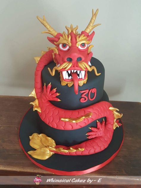 Chinese dragon cake Chinese Dragon Cake, Cake Dragon, Chinese New Year Desserts, Dragon Birthday Cakes, Fire Cake, Chinese Birthday, Chinese Cake, Dragon Cakes, Skull Cake