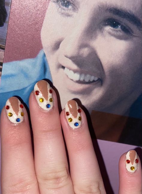 Elvis Presley inspired nails Elvis Presley Nail Art, Elvis Presley Inspired Nails, Elvis Nail Design, Elvis Inspired Nails, Elvis Nails Art, Elvis Presley Nails, Priscilla Presley Nails, Simple Elvis Tattoo, Precillia Presley Make Up