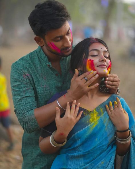 Holi Hd Photo, Holi Couple, Holi Photo, Holi Images, Instagram Couples, Cute Couples Photography, Best Pose For Photoshoot, Hollywood Movie, Couple Picture Poses