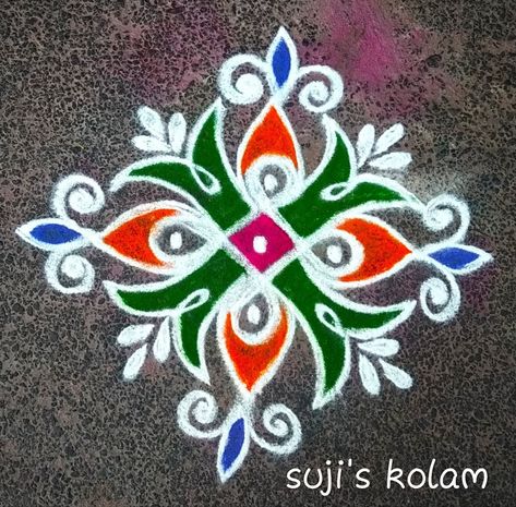 Rangoli Designs Circle, Easiest Rangoli Designs, Easiest Rangoli, Cartoon Rangoli Designs Easy, Designs For Rangoli, Rangoli Simple Design, Easy Rangoli Designs For Beginners, Diwali Kolam, Best Rangoli