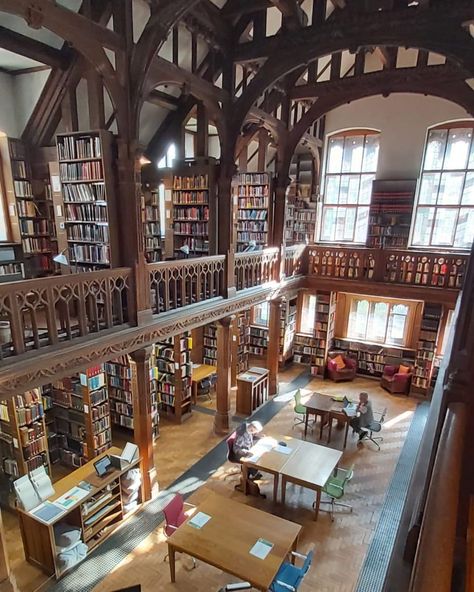 Gladstone's Library | This is a reminder the Reading Rooms are likely to be busy this month. It's the lead up to exams and deadlines, so desks are in hot demand… | Instagram Gladstone Library, Pretty Library, Public Library Design, You Pic, Library Building, Reading Rooms, The Last Bookstore, Library Desk, Fall House