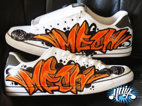 grafiti Shoe Graffiti, Letters Graphic Design, Sneaker Drawing, How To Draw Graffiti, Graffiti Sneakers, Shoe Custom, Graffiti Shoes, Custom Converse Shoes, Shoe Artwork