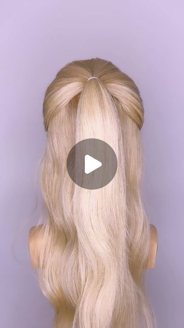 Hair Bow Tutorial, Hair Upstyles, Updo Styles, Bow Tutorial, Half Up Hair, Hair Art, Half Up, Hair Updos, Festive Season