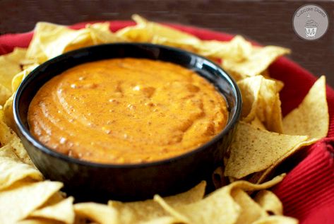 Queso Appetizers, Skillet Queso, Yummy Noodles, Cupcake Diaries, Chili Relleno, Queso Recipe, Popular Appetizers, Oatmeal Cream Pies, Bean Chili