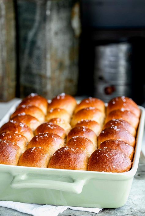 Indulge in the delightful softness and fluffiness of these homemade 100% whole wheat dinner rolls, ideal for gracing your holiday feast or enhancing a cozy Sunday supper. Their irresistibly pillowy texture and timeless sweet buttery flavor make them a favorite, and you won't believe they're crafted without any refined flour or sugar. Whole Wheat Yeast Rolls, Rolls For Dinner, Whole Wheat Dinner Rolls, Wheat Dinner Rolls, Wheat Rolls, Whole Wheat Rolls, Cozy Sunday, Baked Good, Walnut Recipes