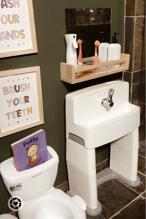 Montessori toddler bathroom set up at home toddler sink toddler potty training toilet Toddler Bathroom Station, Toddler Potty Station, Toddler Get Ready Station, Toddler Bathroom Ideas, Montessori Potty Training, Montessori Bathroom, Montessori Living, Toddler Vanity, Babysitting Aesthetic