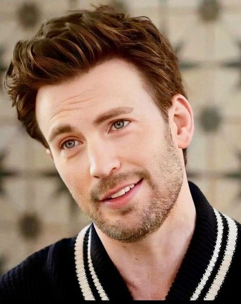 Chris Evans Chris Evans 2023, Lloyd Hansen, Chris Evans Haircut, Chris Evans Tattoos, 68th Birthday, Steven Grant Rogers, Christopher Evans, Captain My Captain, Portrait Photography Men