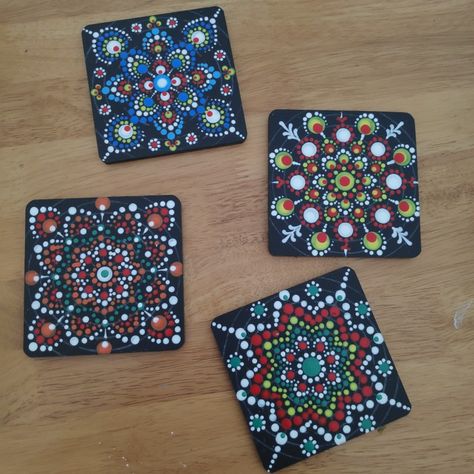 Dot Art On Coasters, Mandala Tiles, Mandala Coasters, Mandala Dotting, Dot Mandalas, Mandala Patterns, Seashell Painting, Mandala Design Pattern, Meaningful Drawings