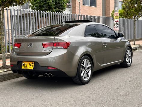 Kia Cerato Koup 2.0 - $ 39.800.000 Kia Cerato Modified, Kia Seltos 2022, Kia K5 Grey, Seltos Kia Car, Kia Sportage 2015, Kia Cerato, Cars