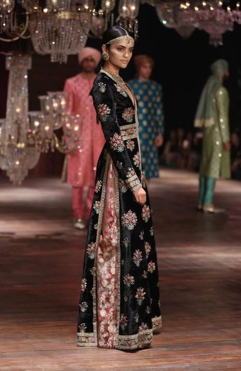 Lakme Absolute Grand Finale By Sabyasachi-at-lakme-fashion-week-26: Lakme Fashion Week 2016, Nikkah Dress, Fashion Week 2016, Salwar Kamiz, Indian Couture, Lakme Fashion Week, Indian Designer Outfits, Indian Attire, Asian Outfits