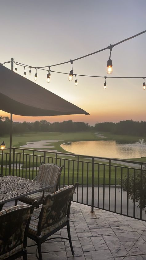 outdoor patio with string lights aesthetic at country club overlooking golf course Golf Tournament Aesthetic, Country Club Aesthetic Golf, Golf Country Club Aesthetic, Country Club Lifestyle, Country Club Pool Aesthetic, Rich Country Aesthetic, Chemtrailsoverthecountry Club Aesthetic, Golf Club Aesthetic, Patio With String Lights