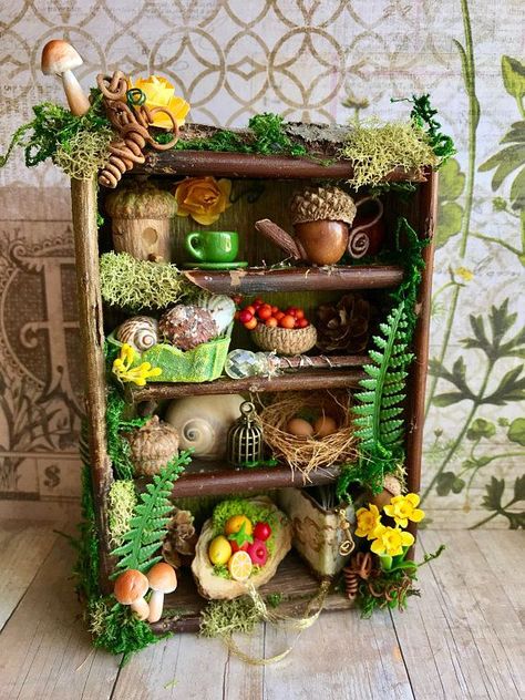 Fairy Kitchen, Woodland Kitchen, Teapot Birdhouse, Fairy Dollhouse, Flowers And Mushrooms, Fairy Room, Indoor Crafts, Fairy Tree Houses, Fairy Stuff