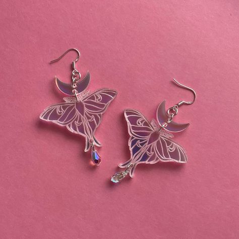 Laser Cut Jewelry Acrylic, Moth Earrings, Iridescent Acrylic, Elven Jewelry, Laser Cut Jewelry, Bracelet Display, Luna Moth, Printed Jewelry, Acrylic Jewellery