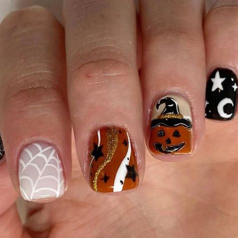 PRICES MAY VARY. 【Halloween Press on Nails】：SHANRUN all fake nails, press on nails, nail kits are made of environ-mentally friendly acrylic resin material, which is non-toxic, tasteless and environmentally friendly, won’t hurt your hands.Get salon-like nails in 5 mins! 【What You Will Get】:A box contains 24 fake nails, a nail file and 24 jelly glues,an orange wood stick, a set of cleaning cotton,the fake nails are divided into 12 different sizes.The soft elastic and seamless cuticle line conforms Nails Short Square, Halloween Press On Nails, Halloween Acrylic Nails, Press On Nails Short, French Nail Art, Short Square Nails, Manicure Tips, Winter Nail Art, Nails For Women