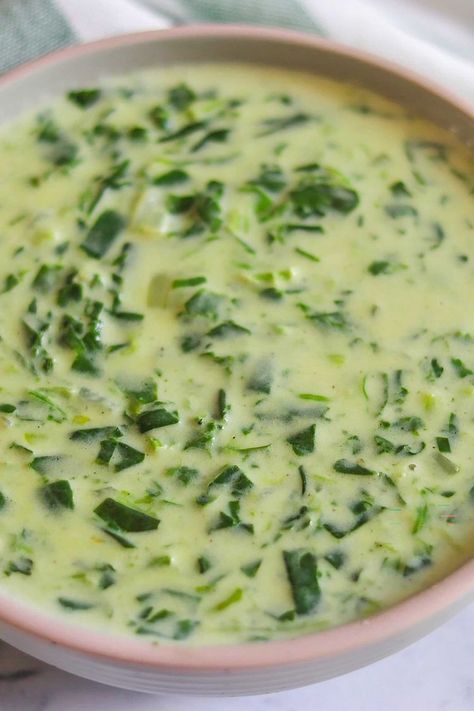 Creamy Spinach Soup Cream Of Spinach Soup Easy, Cream Spinach Soup, Cream Of Spinach Soup Recipe, Spinach Soup Recipe Creamy, Cream Of Spinach Soup, Creamy Spinach Soup, Best Hummus Recipe, Spinach Soup Recipe, Cream Soup Recipes