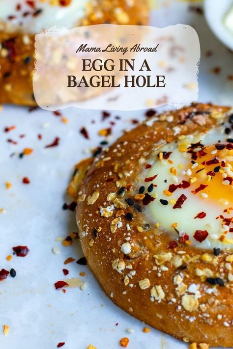 Egg Bagel Recipe, Oven Baked Eggs, Eggs In Oven, Egg Bagel, Egg In A Hole, Everything Bagel Seasoning, Over Easy Eggs, Breakfast Bagel, Bagel Shop