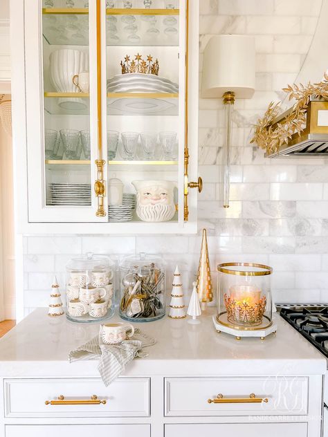 Summer Decor Ideas, White And Gold Decor, Sage Candle, White Ginger Jars, Farmhouse Modern, White Napkins, Marble Tray, Santa Mugs, Christmas Bedroom