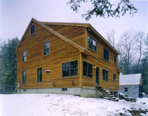 Saltbox colonial with large 2nd floor addition Shed Dormer Addition, Saltbox Roof, Roof Design Ideas, Dormer Ideas, Colonial Facade, Upstairs Laundry, Salt Box House, Saltbox House, Lakehouse Ideas