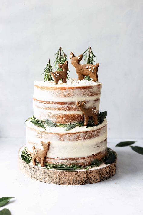 Lemon & Elderflower Cake with Chai Spice Biscuits - Cupful of Kale Chai Spice Cookies, Elderflower Cake, Winter Cake, Desserts Vegan, Chai Spice, Christmas Menu, Vegan Christmas, Spice Cookies, Holiday Cakes