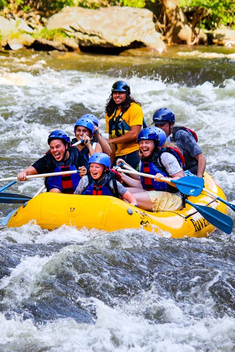 White Water Rafting Tennessee, Rafting Aesthetic, Rafting Photography, Sport Aesthetic, Row Row Your Boat, Quotes Adventure, Water Photo, Water Rafting, Atv Riding