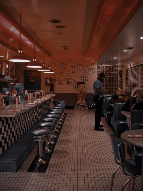 Deal Aesthetic, Diner Aesthetic, Hamburger Restaurant, Burger Places, Vintage Diner, Baby Driver, Retro Diner, Soda Fountain, Prom Designs