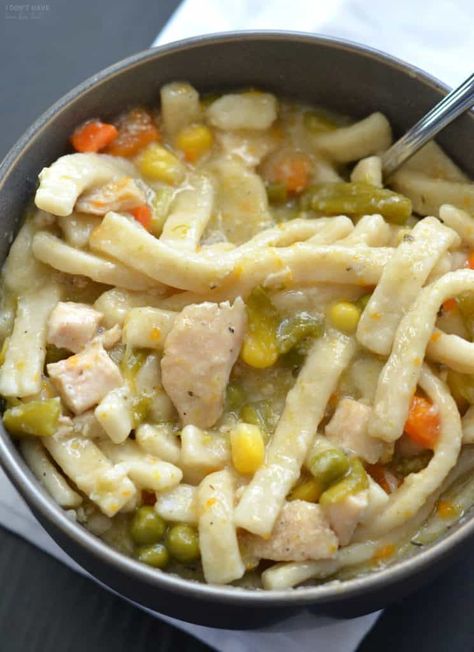 Recipes With Frozen Noodles, Instant Pot Chicken And Noodles, Reames Noodles, Chicken And Noodles, Mixed Veggies, Electric Pressure Cooker Recipes, Pressure Cooker Chicken, Instant Pot Soup, Noodle Soup Recipes