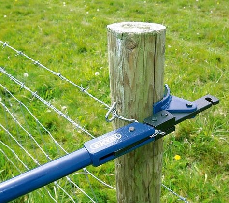 farm fencing tools - Google Search Farm Tools And Equipment, Fencing Tools, Wooden Fence Posts, Barbed Wire Fencing, Steel Fence, Diy Fence, Building A Fence, Farm Fence, Farm Tools