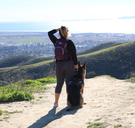 Hiking With German Shepherd, German Shepherd And Owner Photography, German Shepherd Hiking, Hiking With Dog, Hiking Photoshoot, Dog Car Accessories, Beautiful Sunny Day, Hiking Pictures, Poses Women