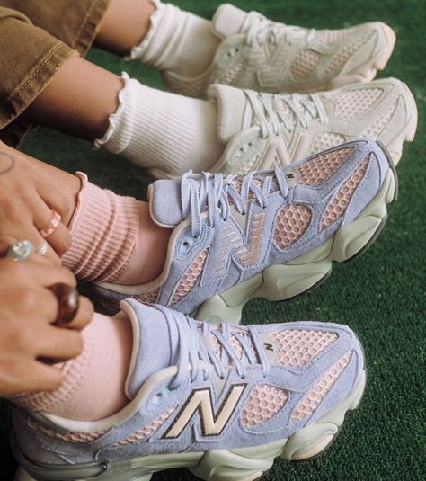 New Balance 9060, Pretty Shoes Sneakers, Pumped Up Kicks, Crazy Shoes, Pretty Shoes, Streetwear Outfit, Cute Shoes, New Balance, Shoes Sneakers