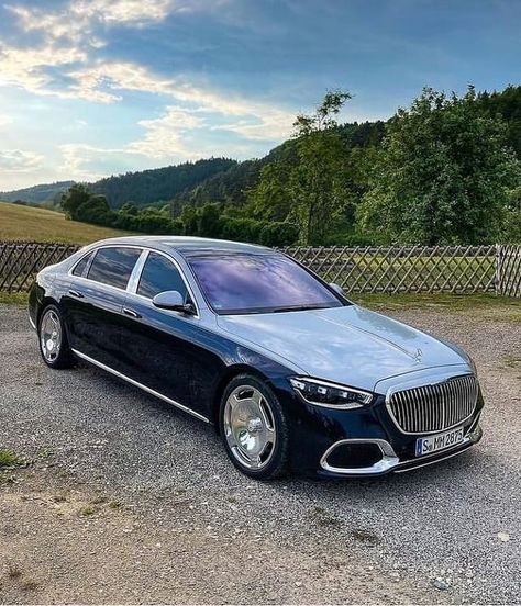 Mercedes Maybach S 580, Mercedes Maybach S600, Maybach S600, Mercedes Benz World, Luxury Definition, Mercedes Benz Maybach, Benz Mercedes, Wealthy Lifestyle, Automotive Mechanic