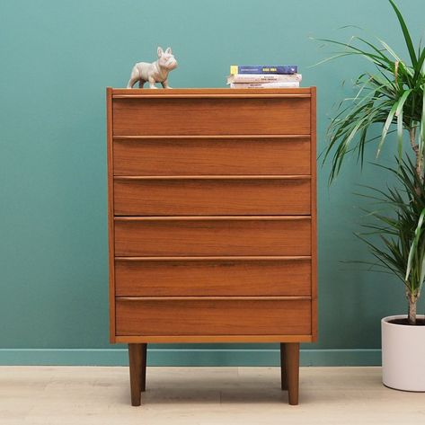 Home Goods Decor, Home Decor Tips, Vintage Kitchen, Chest Of Drawers, Vintage Design, Denmark, Vintage House, Home Goods, Teak