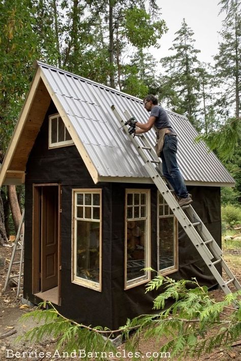 Shed Loft Ideas, Diy Roofing, Shed Cabin, Roofing Options, House Shed, Tiny House Inspiration, Diy Shed Plans, Tiny Cabins, Backyard Sheds