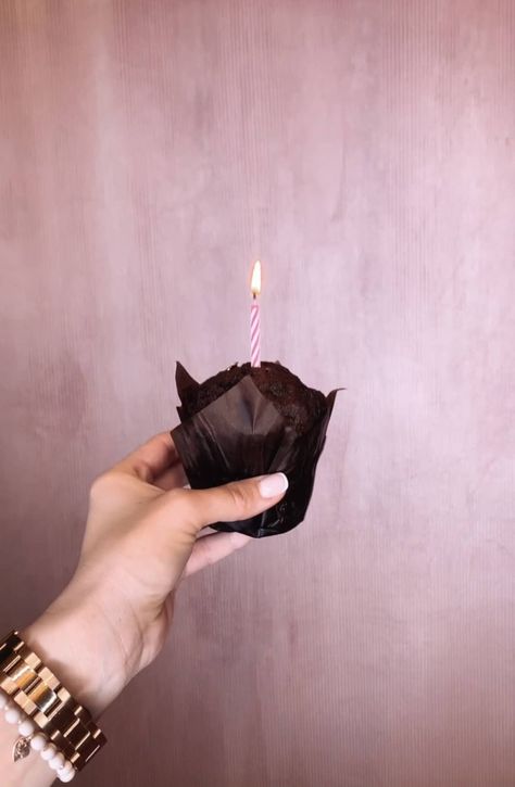 #cake #cupcake #birthdaycake #birthday #muffin #candle Cupcake With Candle Aesthetic, Bday Muffins, Muffin With Candle, Muffin Candle, Lauren Asher, Muffin Cake, Candle Aesthetic, Photo Cake, Birthday Candles