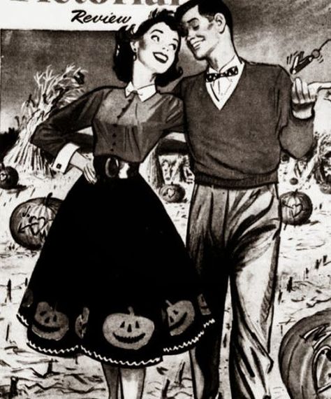 Pintucks: Vintage Halloween: Pumpkin Circle Skirt Vintage Witch Costume, 1950s Halloween, Vintage Halloween Pumpkin, Vintage Witch Art, Vintage Halloween Photos, Vintage Halloween Images, Vintage Halloween Costume, Witch Fashion, Vintage Witch