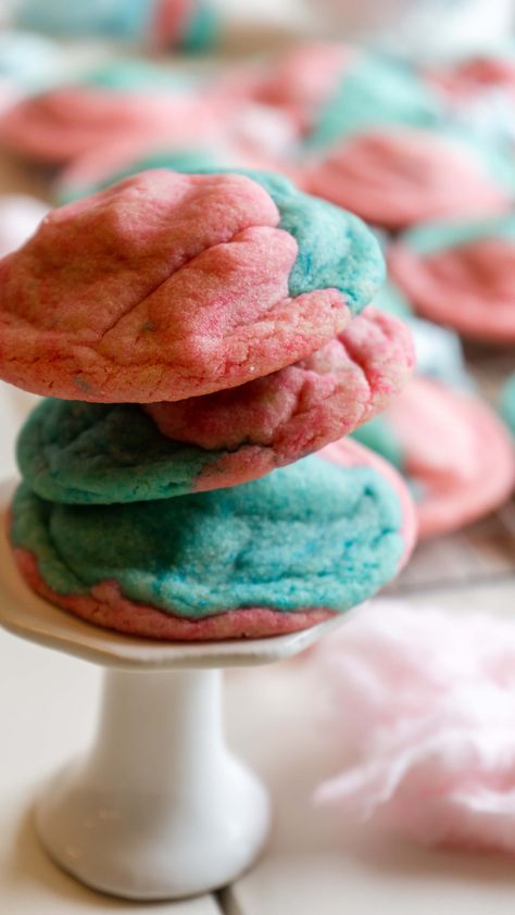 Cotton Candy Flavored Desserts, Blue Brownies Recipe, Cotton Candy Cake Pops, Cotton Candy Sugar Cookies, Pink And Blue Cookies, Cotton Candy Pound Cake, Cotton Candy Dessert Ideas, Cotton Candy Cookies Recipes, Bubblegum Cookies