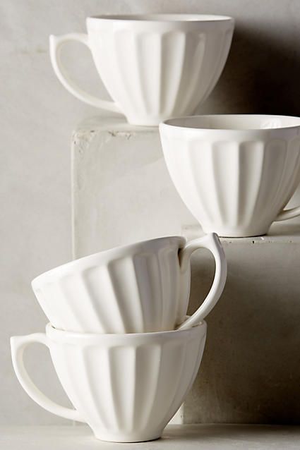 Anthropologie Latte Mugs #Anthrofave #anthroregistry Microwave Baking, Hm Home, Coffee Bar Home, Tassen Design, Kitchen Themes, Unique Coffee, Bohemian Home, Cute Mugs, Kitchen Stuff