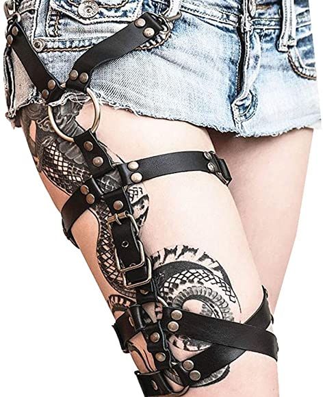 Women's Black Leather Leg Harness Garter Belt Adjustable Cage Belt Punk Body Chain Thigh Suspender: Amazon.co.uk: Clothing Harness Outfit, Black Garter Belt, Thigh Holster, Thigh Belt, Thigh Harness, Black Garter, Leather Garter, Harness Fashion, Leg Harness