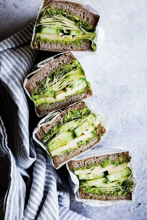 Avocado Green Goddess Sandwiches with Havarti Cold Dinners, Boat Recipes, Vegan Sandwich Recipes, Avocado Spread, Cook Meals, Havarti, Vegan Sandwich, God Mat, Think Food