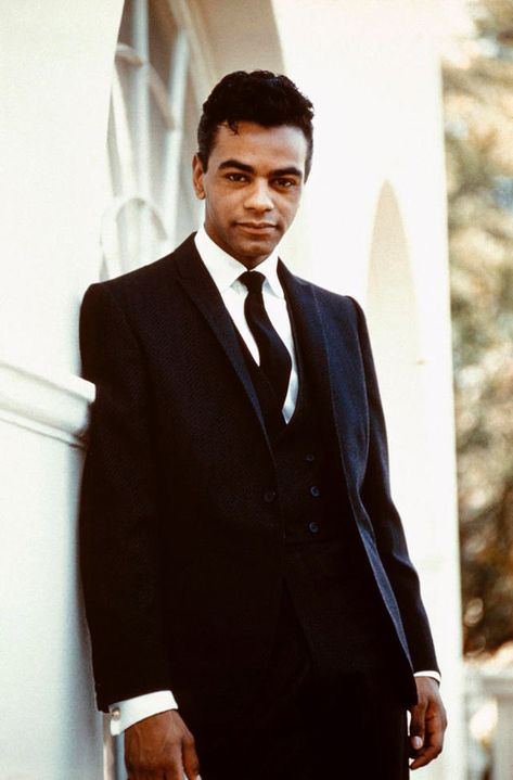 Johnny Mathis, Music Genius, Black Royalty, Vintage Black Glamour, A Child Is Born, Music Icon, Popular Music, Tv Stars, Celebrity Gossip