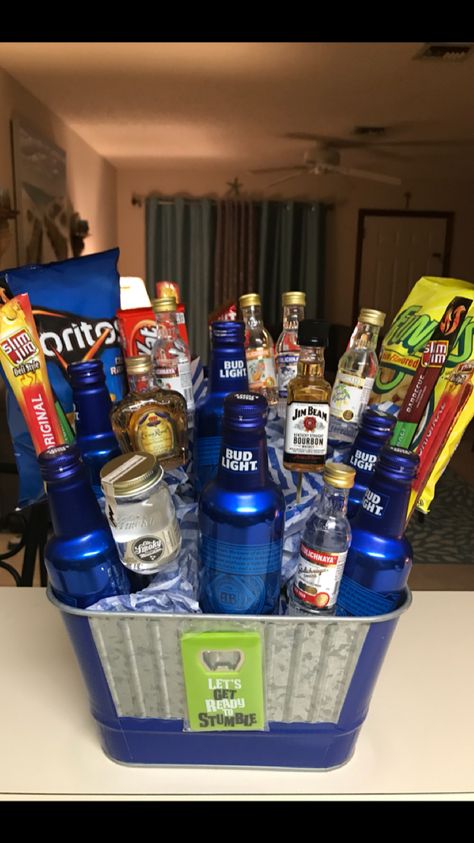 Farewell gift basket. Thanks Pinterest for the idea 😘 Alcohol Drink Basket Gift Ideas, Beer Bottle Gift Ideas, How To Wrap Beer Bottles Gift Ideas, Bud Light Gift Basket, Booze Basket Ideas, Alcohol Basket Ideas, Liquor Fundraiser Basket Ideas, Root Beer Float Gift Basket, Alcohol Gift Basket Ideas