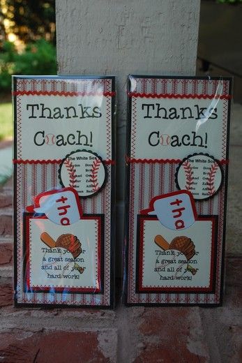 Cute ideas for Little League party. I've got to do this for our amazing Coach E! T Ball Coach Gift Ideas, Baseball Coach Gift Ideas Diy, End Of Season Baseball Party, Baseball Team Party, Baseball Treats, Baseball Snacks, Team Mom Baseball, Coaches Gifts, Softball Party