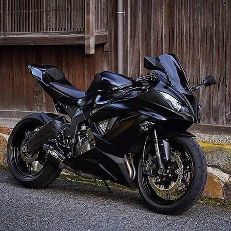 Follow us if you love Motorcycles! -------------------------------------- #motorcycle #motorbike #motor #motorcycles #bike #bikes #bikelife #ride #rideordie #ducati #yamaha #honda #sportbike #biker #instabike #suzuki #streetbike #kawasaki #bikersofinstagram #bikeporn #moto #ktm #twowheels #bikeswithoutlimits #sportbikelife #bmw #instamoto #motogp #vroom #instamotogallery Ninja Bike, Bike Bmw, Kawasaki Zx10r, Kawasaki Bikes, Motorcross Bike, Custom Sport Bikes, Kawasaki Ninja Zx6r, Motos Honda, Motorcycle Photography